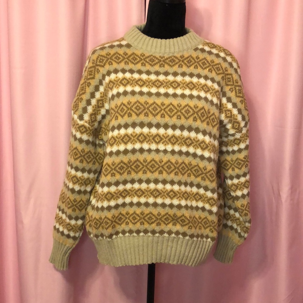 Neutral Colored Geometric Drop Shoulder Knit Pullover Sweater